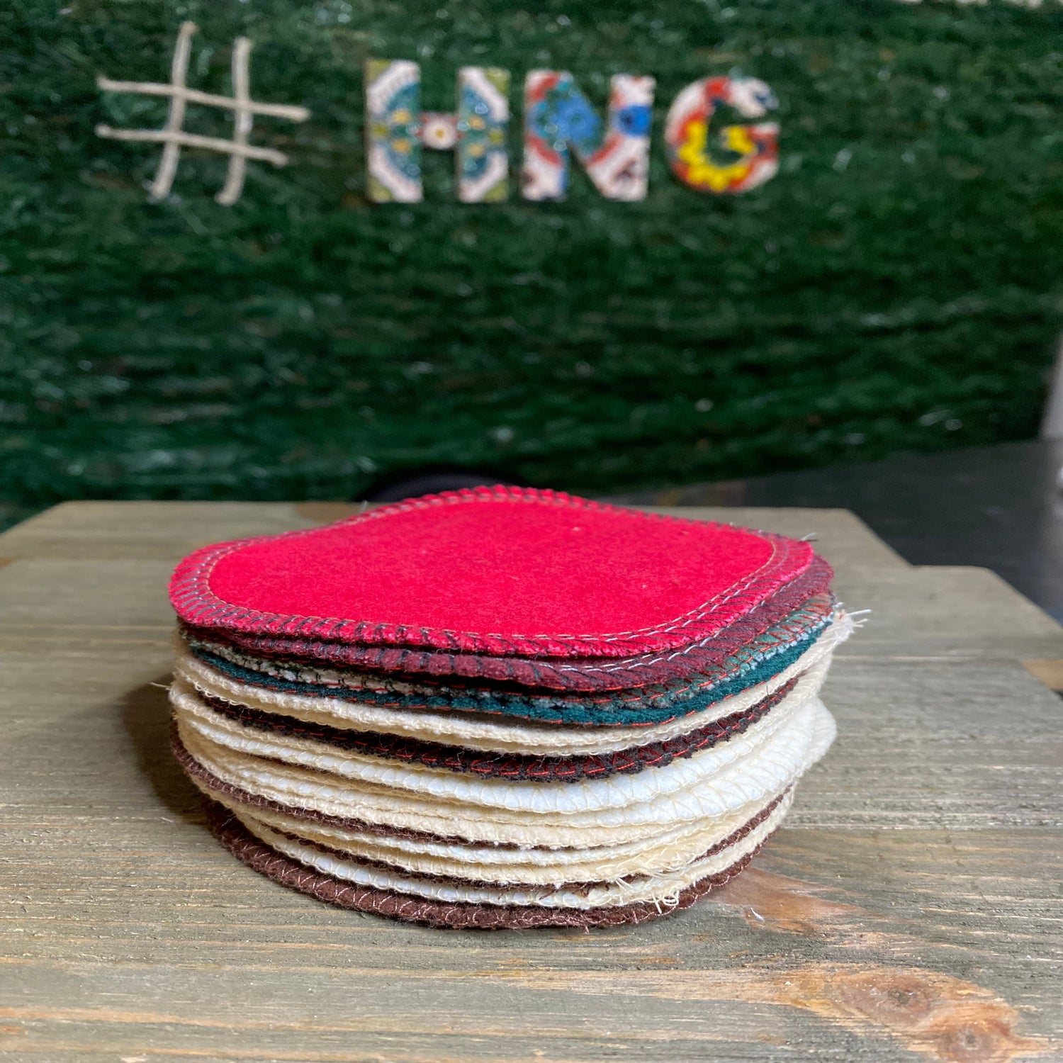 Multi-color washable makeup remover pads for daily cleansing