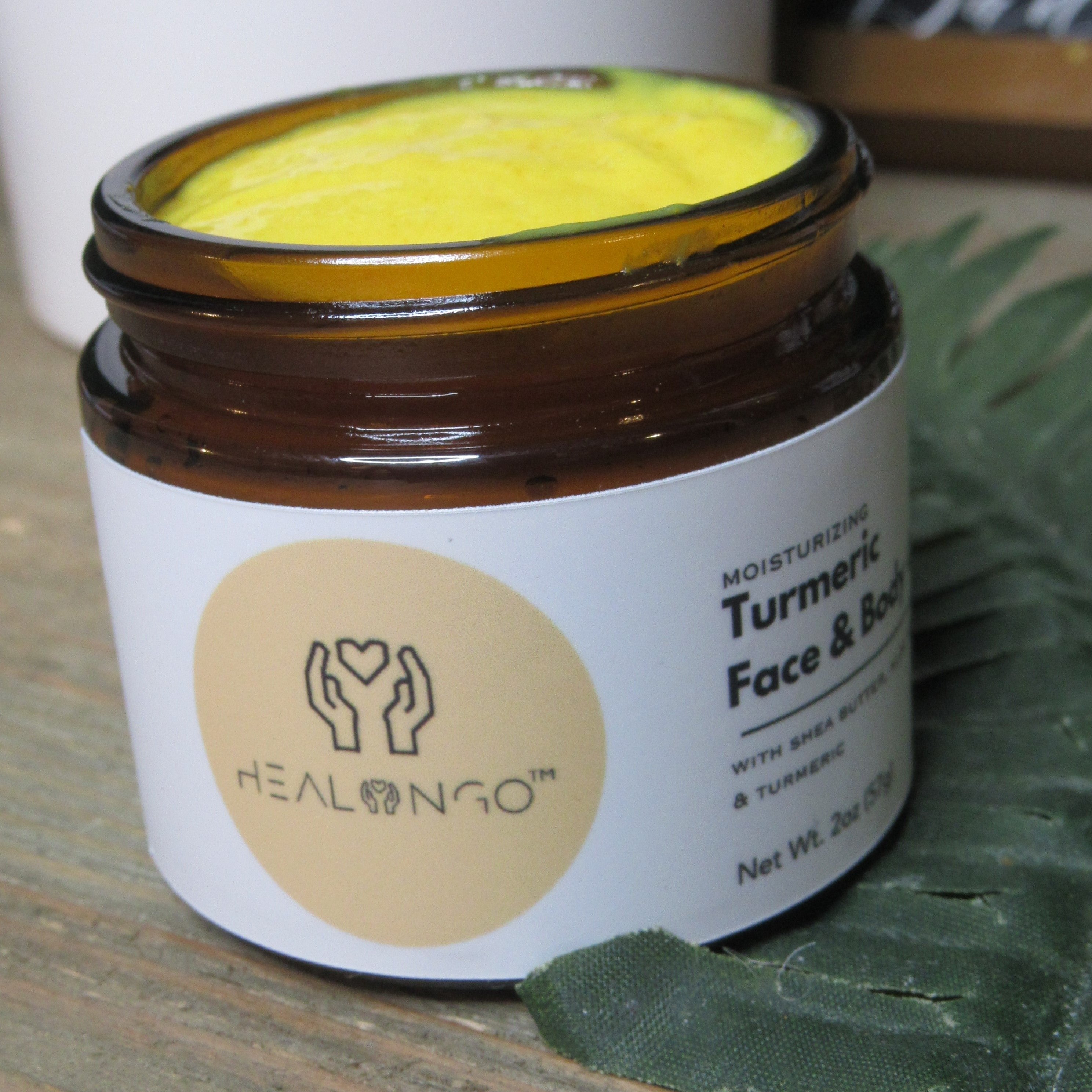 Turmeric cream for face that brightens, hydrates, and evens skin tone